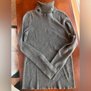 Ralph Lauren Women’s Gray Ribbed Turtleneck Knit Sweater